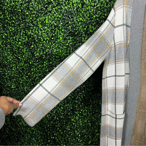 MAX STUDIO | Plaid Cardigan - Picture 4 of 8
